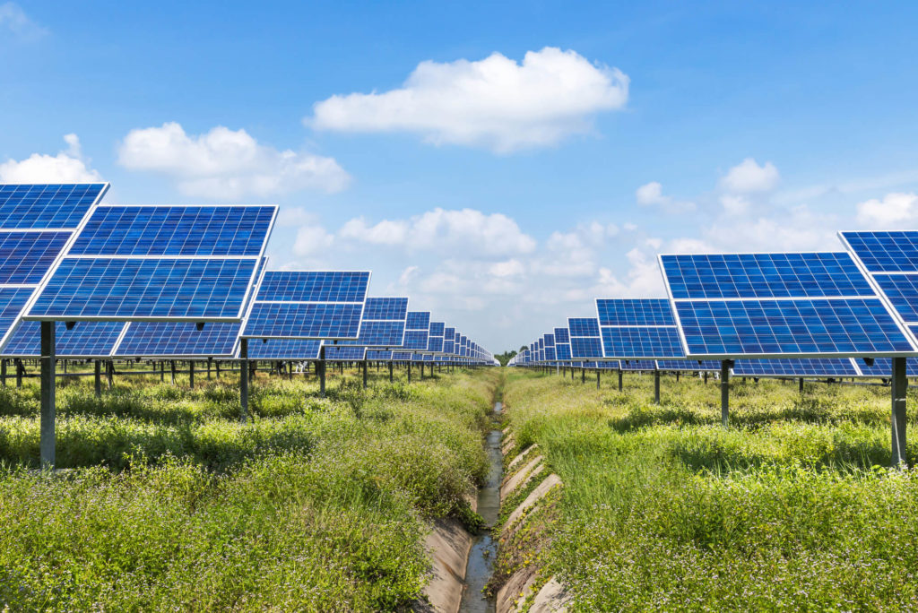 Solar Farms: Pros and Cons - Solar Panels Network USA