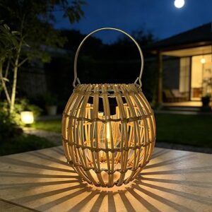 Zarmanuae Hand-Woven Rattan Solar Lantern